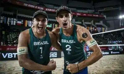 dupla brasileira, voleibol de praia,; se classificam, render pontos, competição, rende classificação,