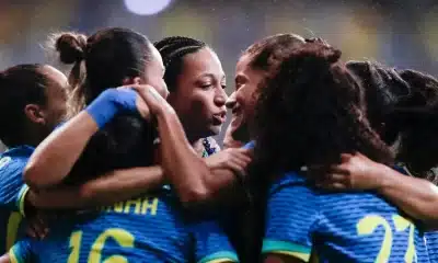Seleção, equipe feminina brasileira, brasileiras, feminino selecionado, selecionadas;